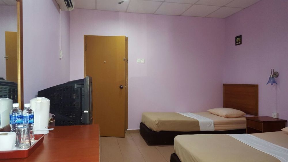Hotel Oyo 702 D View Mersing Esterno foto