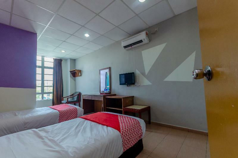 Hotel Oyo 702 D View Mersing Esterno foto
